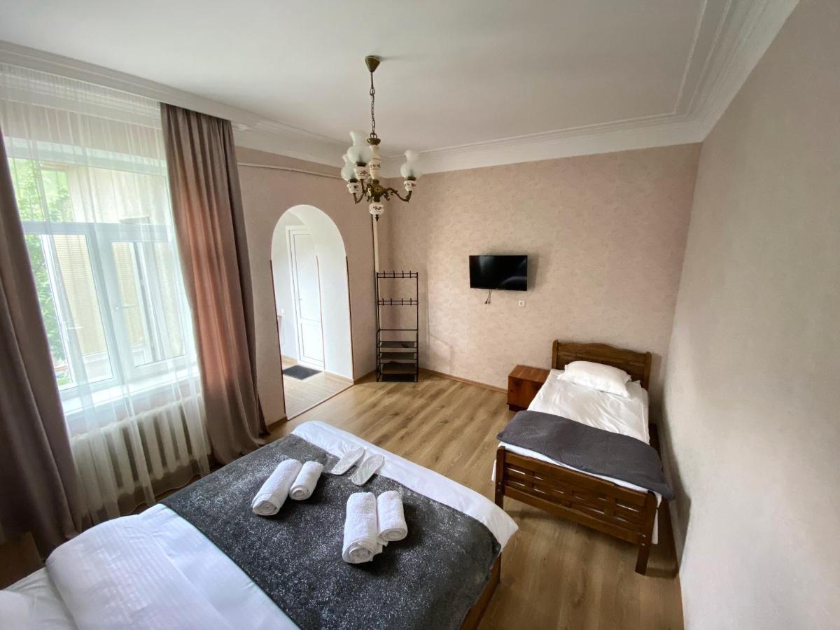 Dato Khetaguri Apartment Kazbegi Extérieur photo