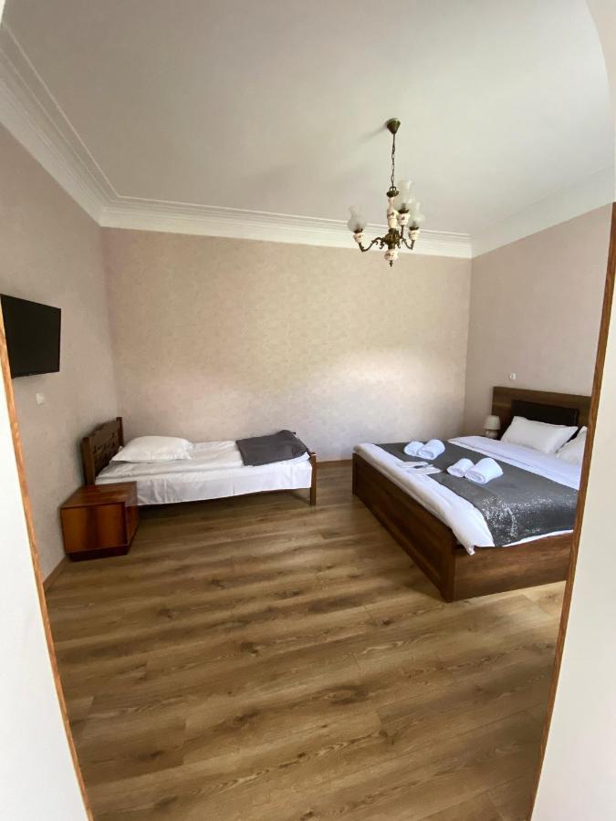 Dato Khetaguri Apartment Kazbegi Extérieur photo